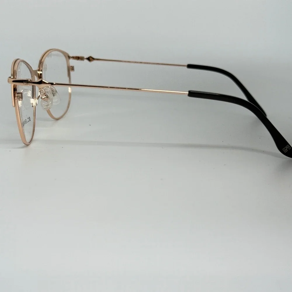 BCBGMAXAZRIA Womens Eyeglasses Frame Rose Gold Cat‎ Eye  Made in Italy 21375